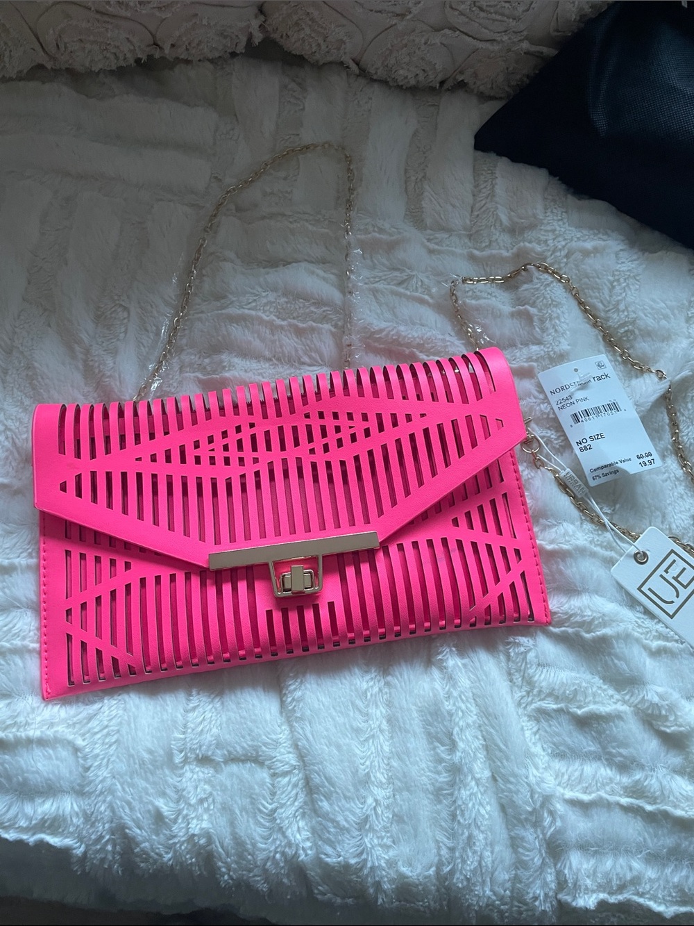 lei Neon Pink Laser-Cut Envelope Clutch with Gold Chain